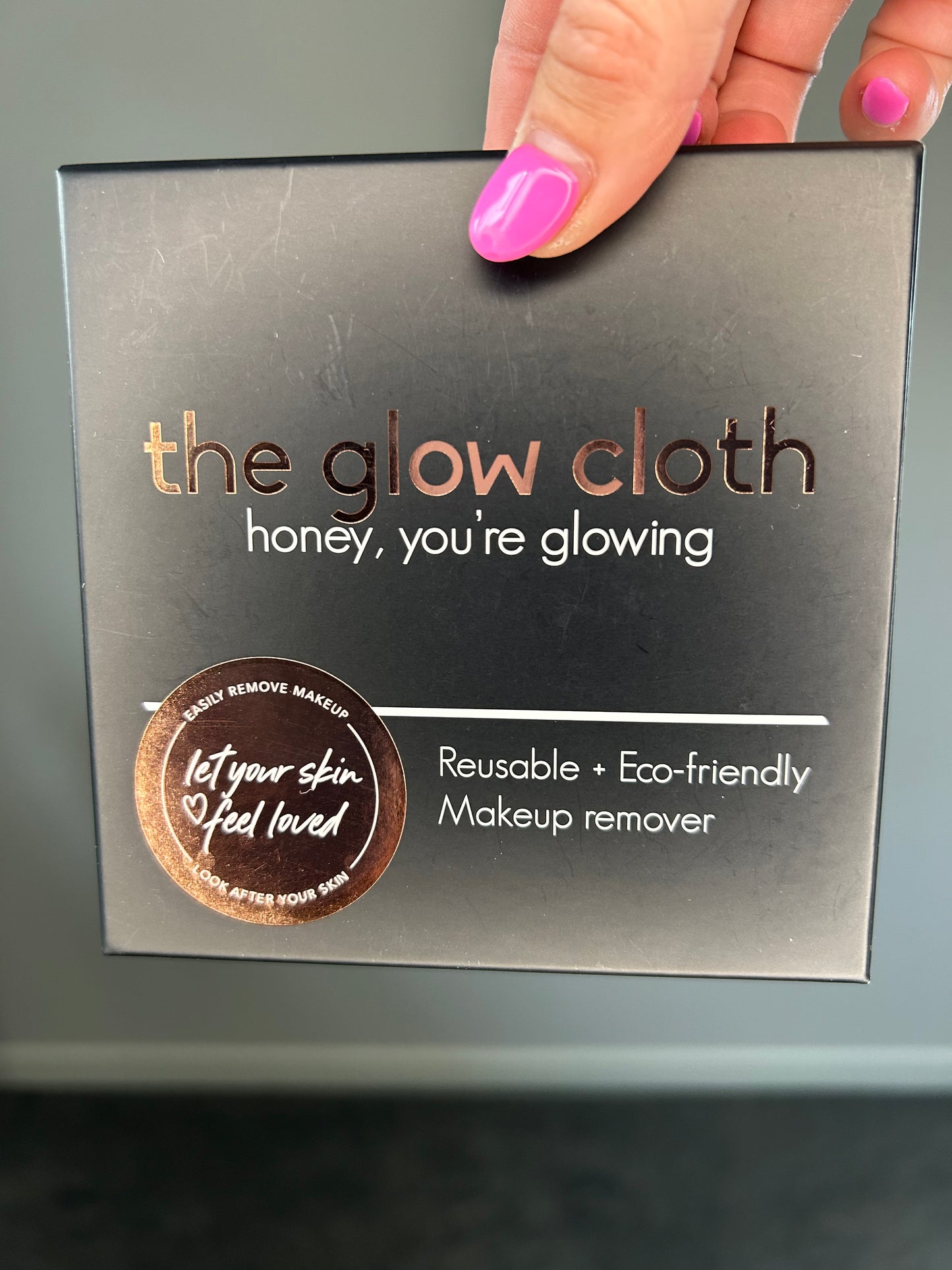 The Glow Cloth